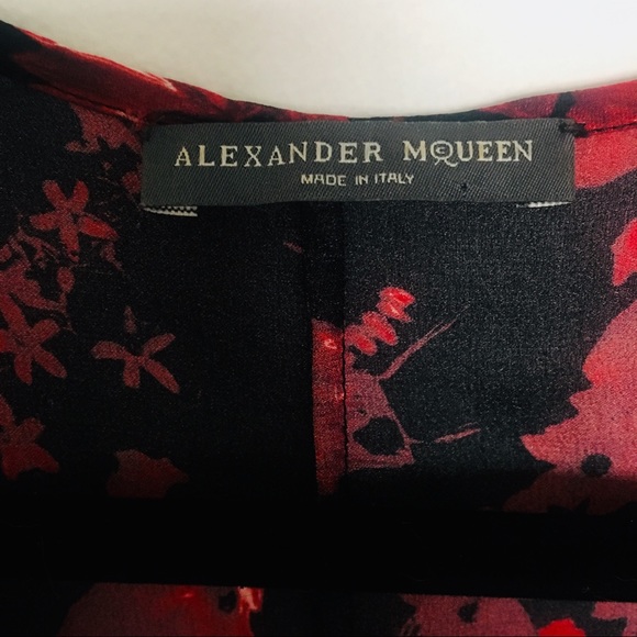 Alexander McQueen Fall 2009 Silk Floral Blouse EUC - Picture 6 of 8
